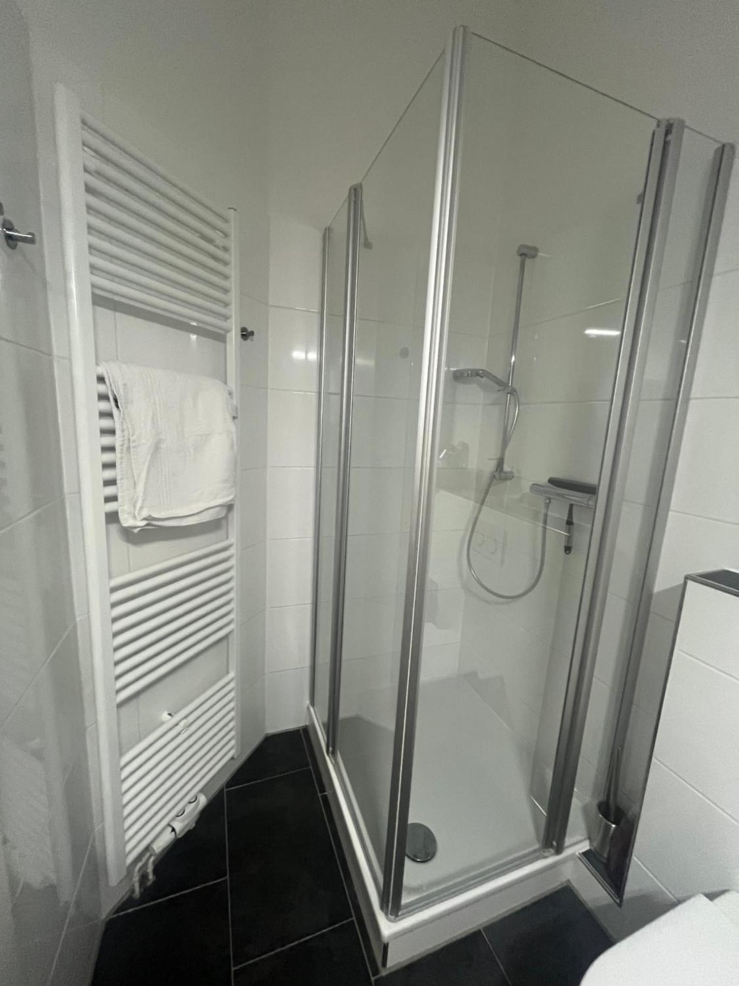 Zeitapartments Am Fischmarkt Щаде Екстериор снимка