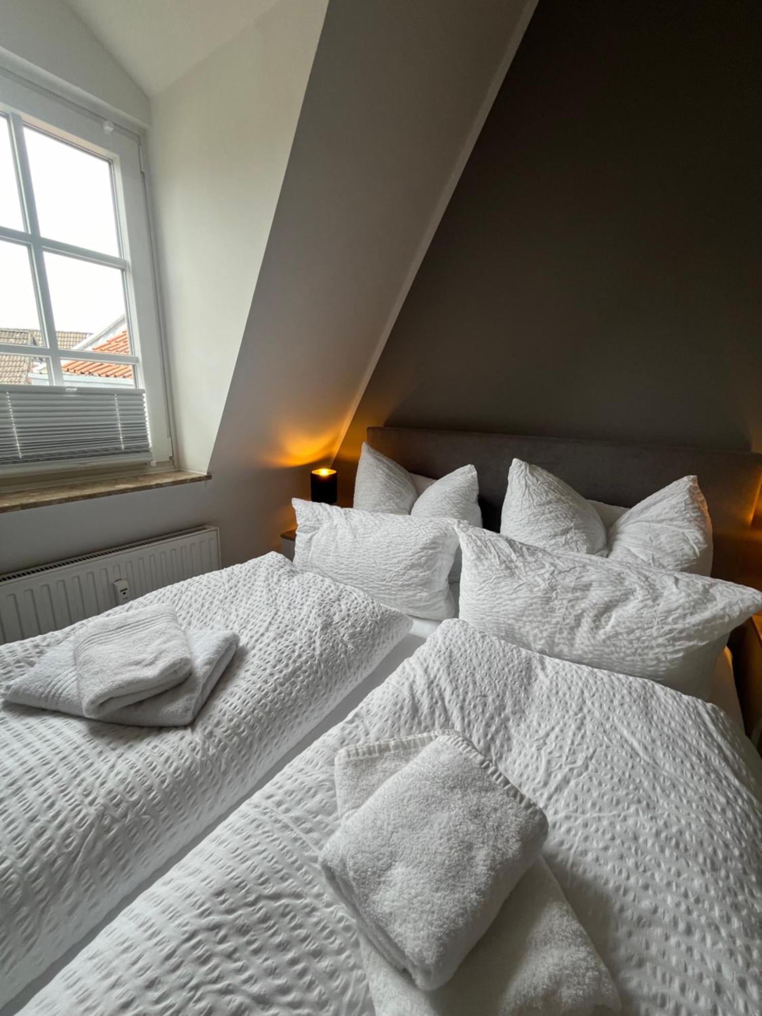 Zeitapartments Am Fischmarkt Щаде Екстериор снимка